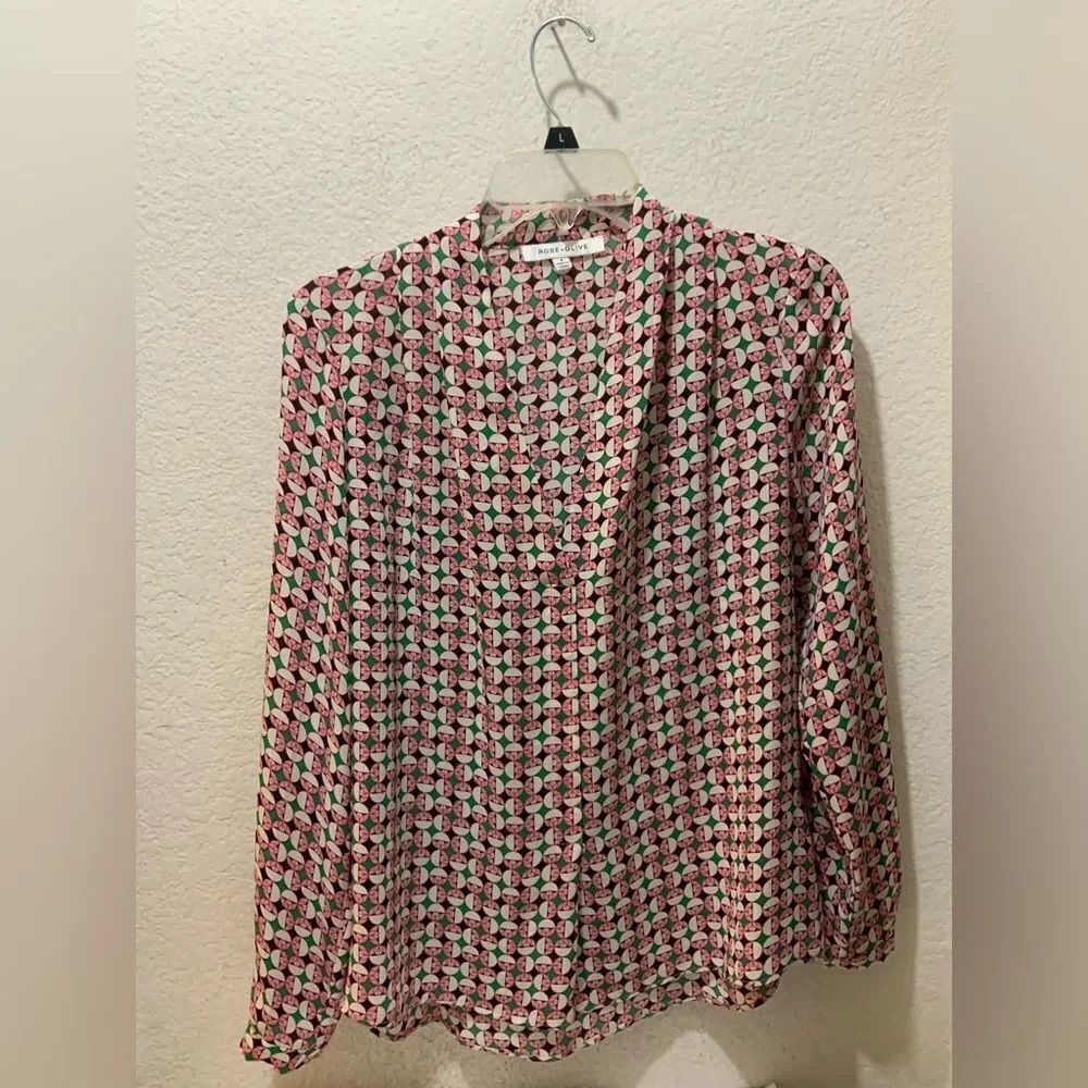 Rose + Olive Long Sleeve V-Neck Tunic Blouse Pink Green Geometric S